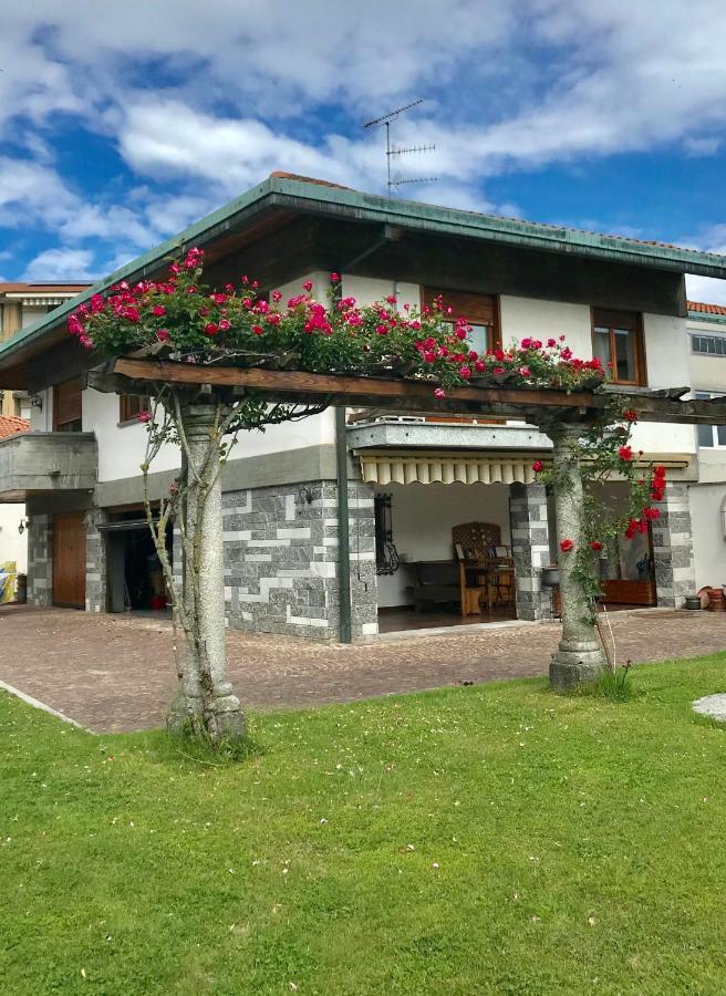 Bella Vita Guesthouse -Parcheggio Privato Interno Arona Zewnętrze zdjęcie